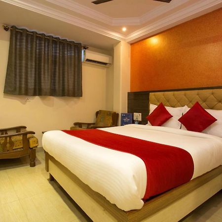 Hotel Grace Inn Мумбаи Экстерьер фото