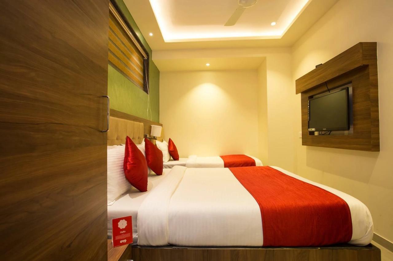 Hotel Grace Inn Мумбаи Экстерьер фото