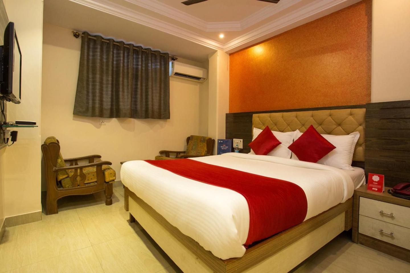 Hotel Grace Inn Мумбаи Экстерьер фото